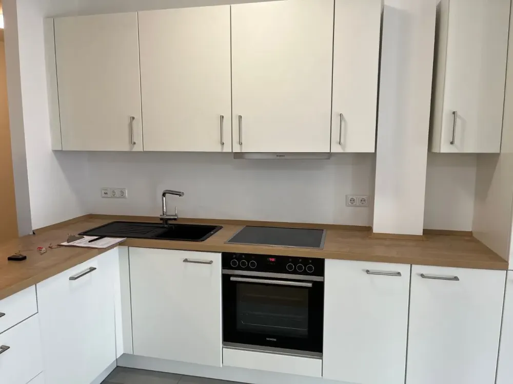 Hochwertige 3-Zimmer-Wohnung mit Balkon und Aufzug in Bad Homburg vor der Höhe
