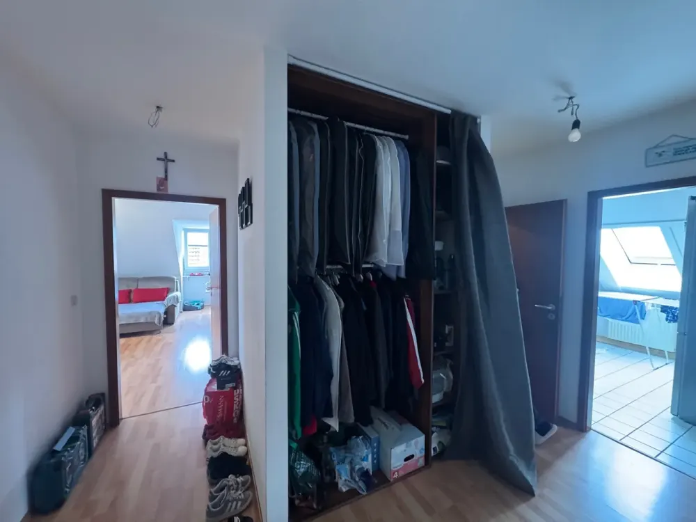 *APLEONA* TOP GESCHNITTENE 3-ZIMMER IN BESTLAGE VON OBERURSEL ! ZUM JAHRESENDE BEZUGSFREI !