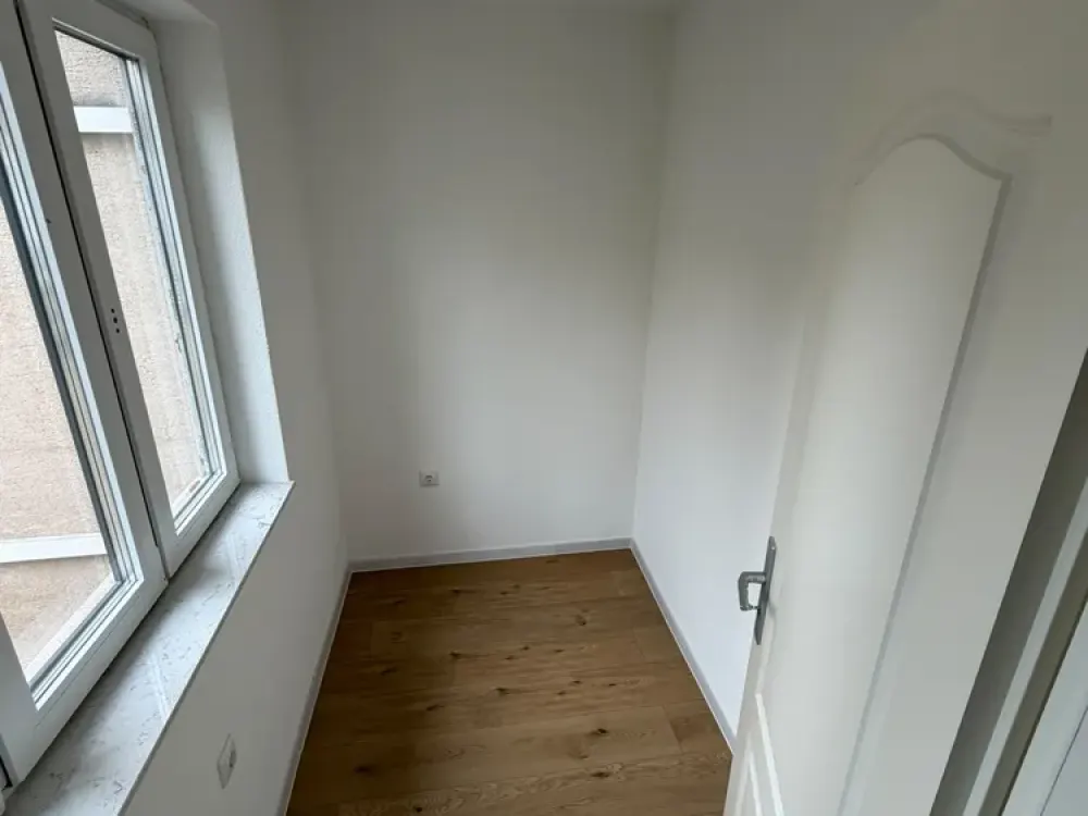 Moderne und kernsanierte Wohnung: 3,5-Zimmer-Wohnung in Waiblingen