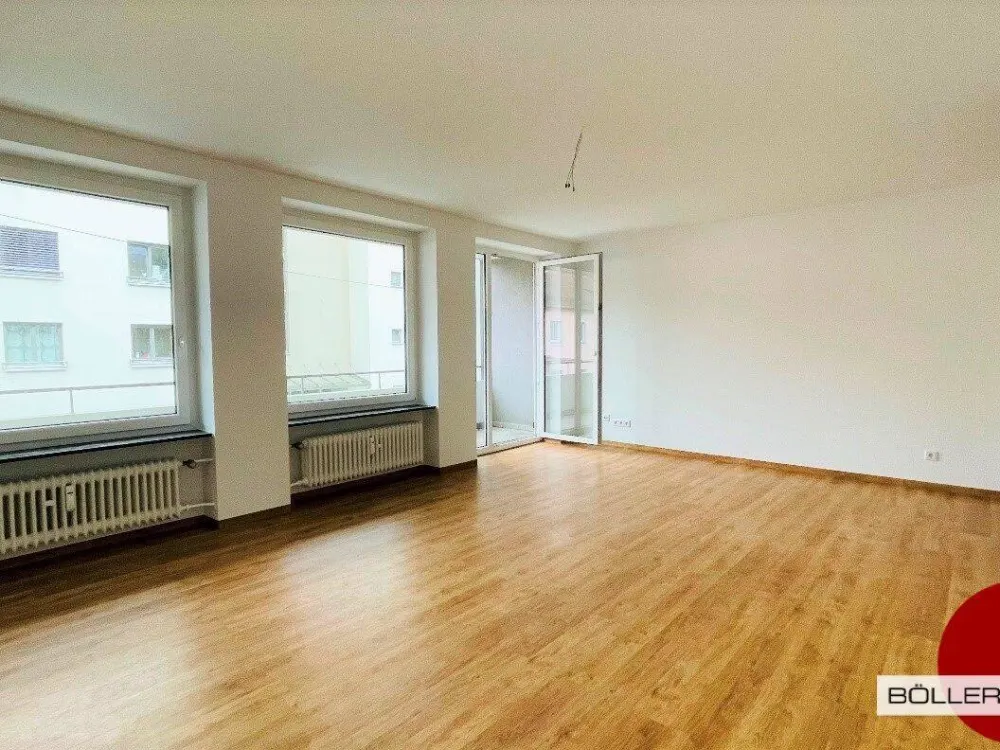 Mitten in St. Johannis! Großzügige 3 Zi.- Whg mit großem Balkon!