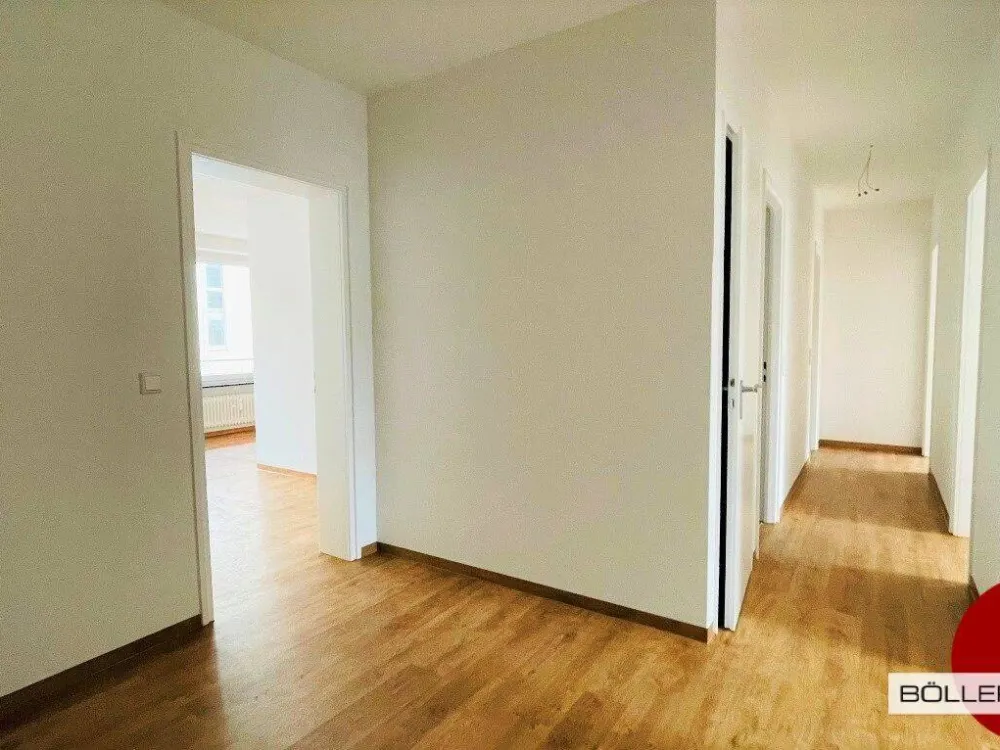 Mitten in St. Johannis! Großzügige 3 Zi.- Whg mit großem Balkon!