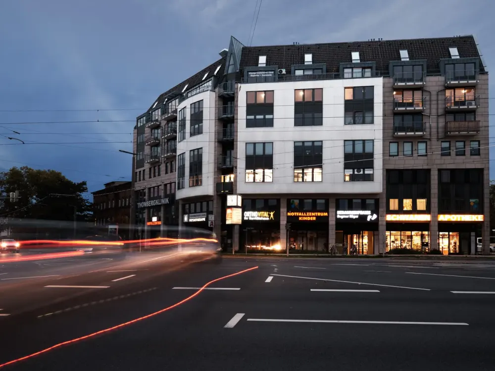 Außergewöhnliche Maisonettewohnung, modern, hochwertig und mit Einbauküche