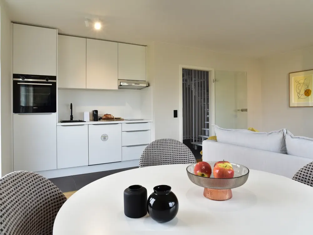 Außergewöhnliche Maisonettewohnung, modern, hochwertig und mit Einbauküche