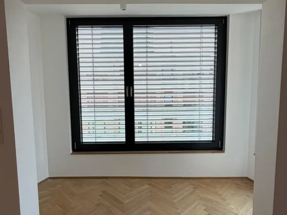 Business Apartment mit Einbauküche