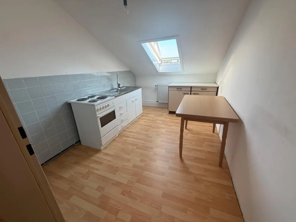 3-Zimmer Wohnung in Fürth /Frisch renoviert & Ruhige Lage