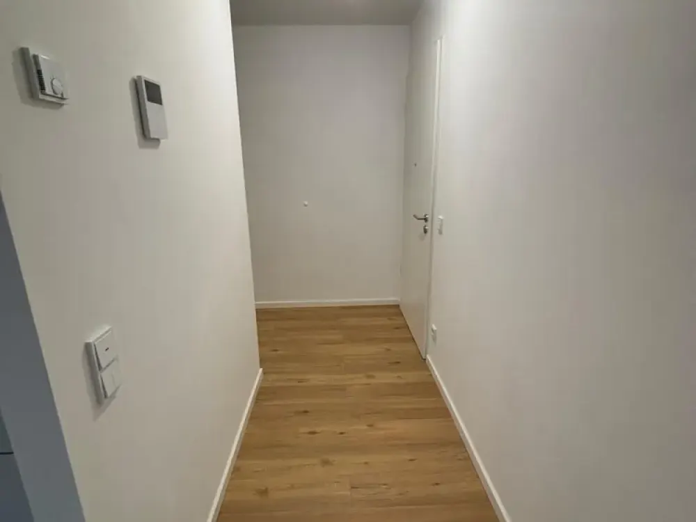 Moderne & geräumige 2 Zimmer Terrassenwohnung in Frankfurt am Main
