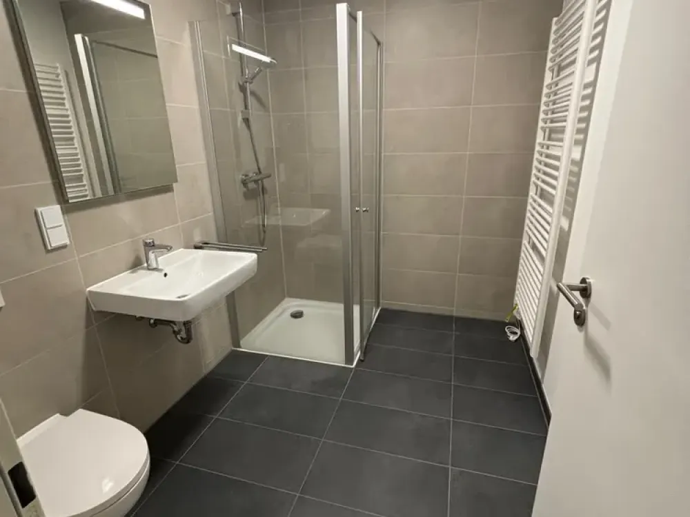 Moderne & geräumige 2 Zimmer Terrassenwohnung in Frankfurt am Main
