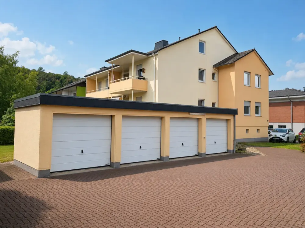 Friendly 3-Room Apartment in Bergshausen Seeks New Tenants