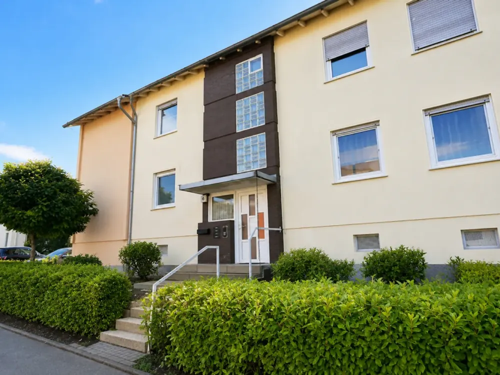Friendly 3-Room Apartment in Bergshausen Seeks New Tenants