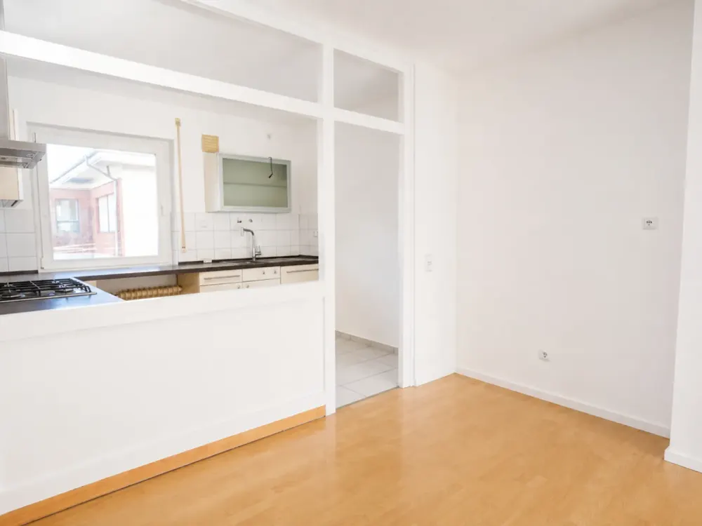 Friendly 3-Room Apartment in Bergshausen Seeks New Tenants