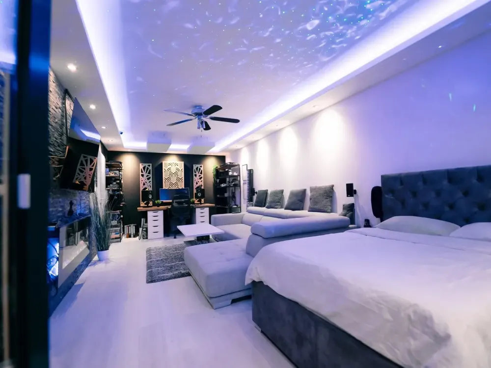 Fully Furnished Design Apartment with East Loggia, Wide View & Resident Pool