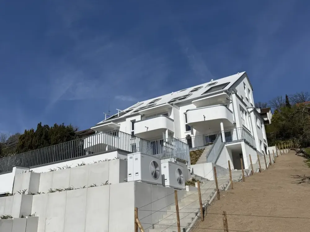 STUTTGART-DACHSWALD! - Dachgeschoss-Maisonette-Wohnung. Frei ab 01.10.2026!