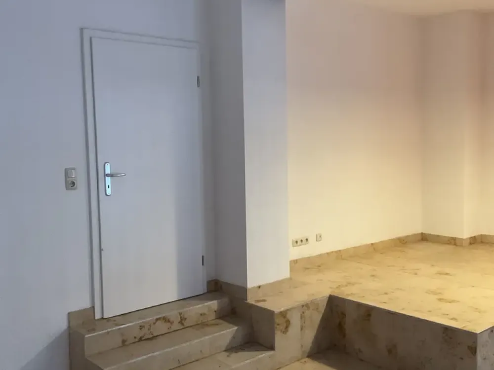 Vielseitig nutzbare Gewerbeeinheit in Leipzig - Kleinzschocher