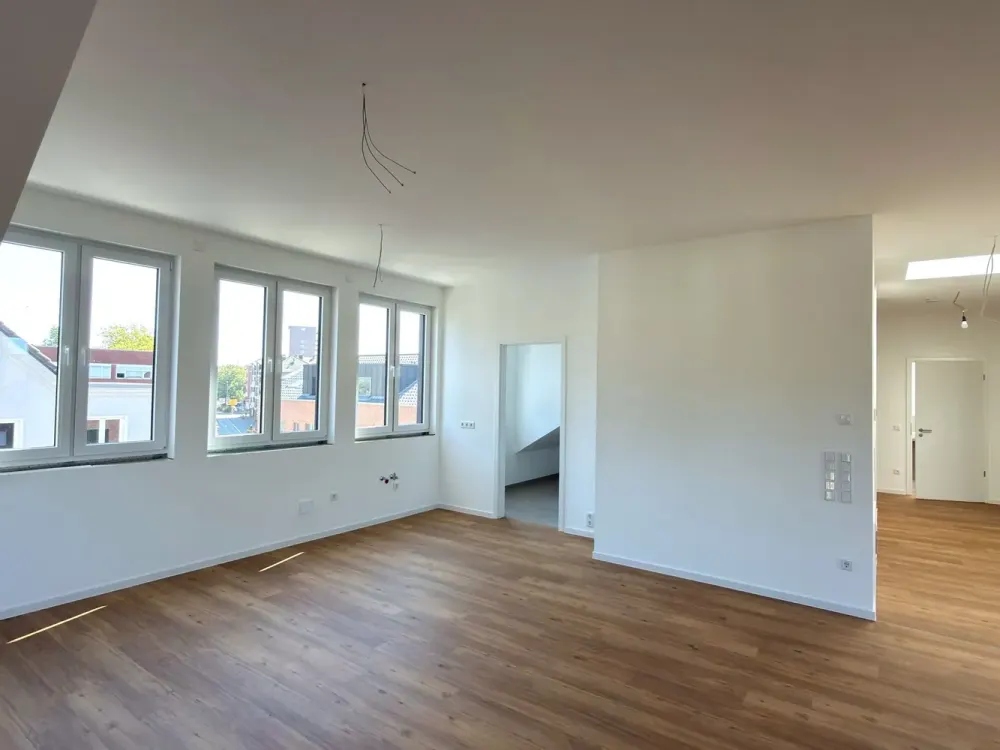 Penthouse: Der Aufzug hält direkt in Ihrer Wohnung, Erstbezug, 130 m², Loggia