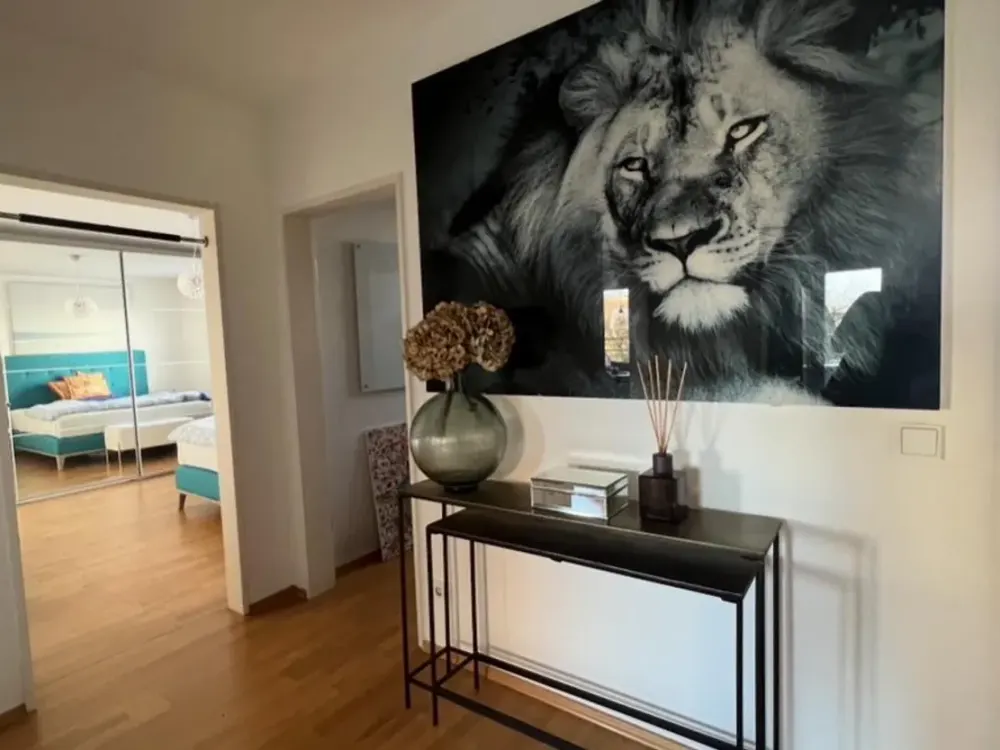 Lichtdurchflutete 3 Zimmer Wohnung mit Balkon und Domblick