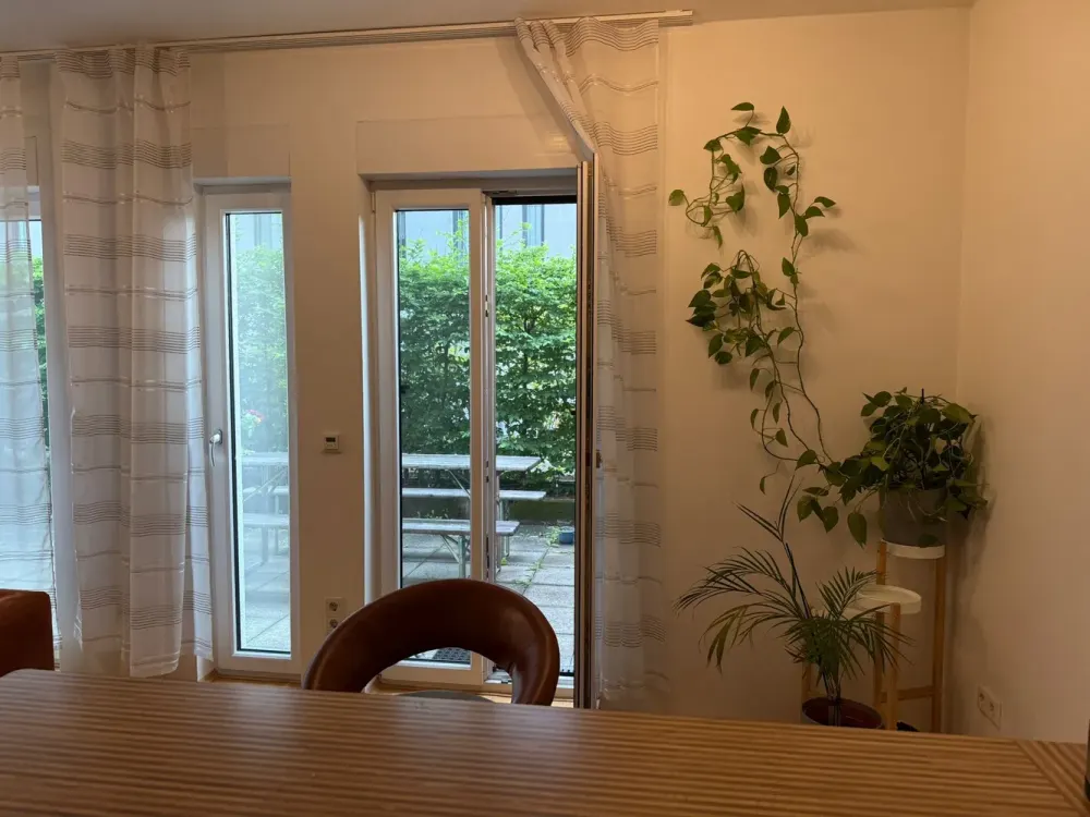 Möblierte Wohnung mit Terrasse
