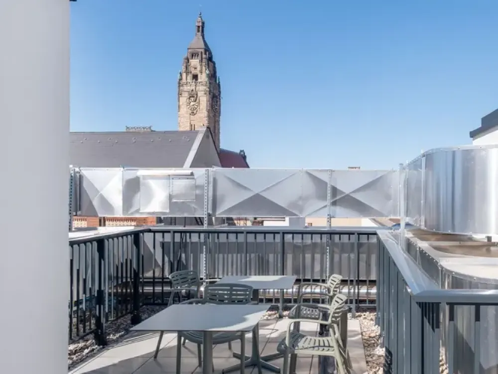 City West Living: Modernes Apartment mit Gym, Coworking & Rooftop am Schloss Charlottenburg