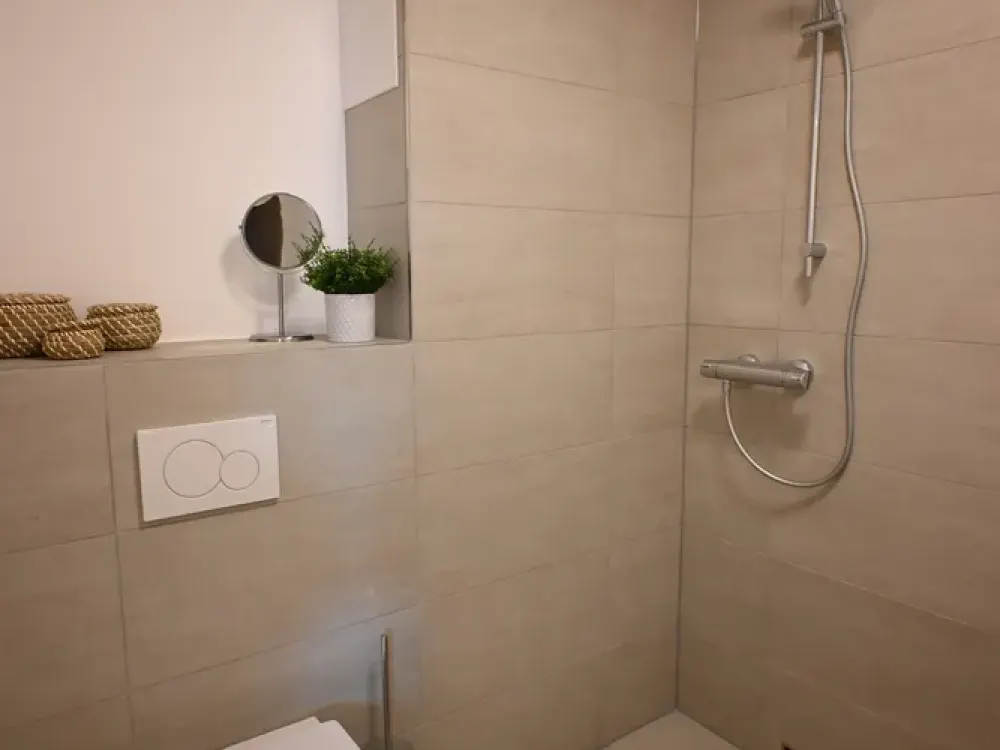 LENNER´S CAMPUSAPARTMENTS! Möblierte Apartments direkt an der UNI-Bochum!