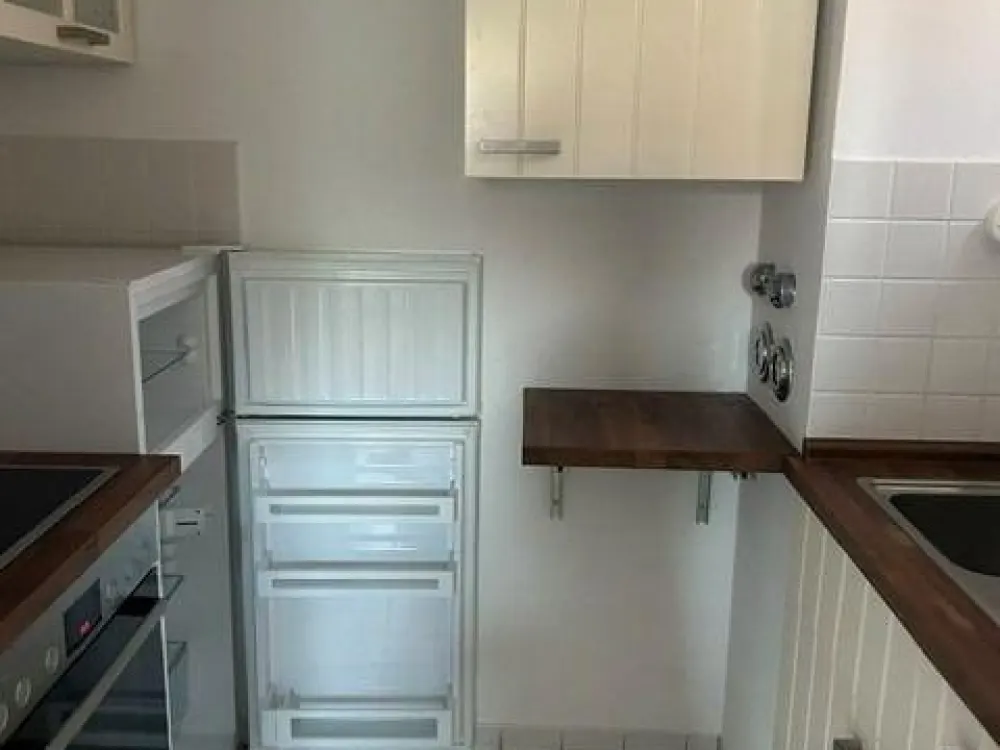Dachgeschoss-2-Zimmer-Wohnung mit Balkon in Leipzig
