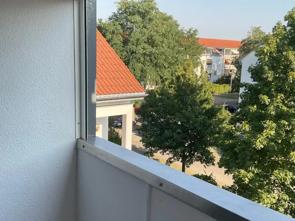 Dachgeschoss-2-Zimmer-Wohnung mit Balkon in Leipzig