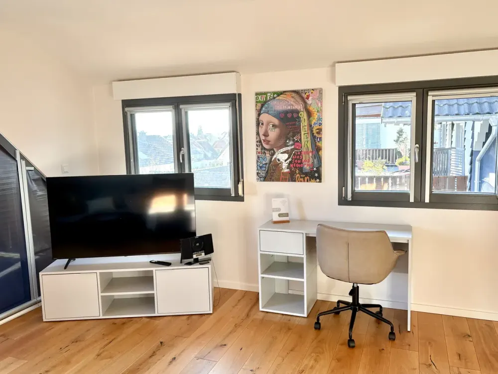 3 m² möblierte Firmenwohnung mit Seeblick | Hagnau am Bodensee | November-März