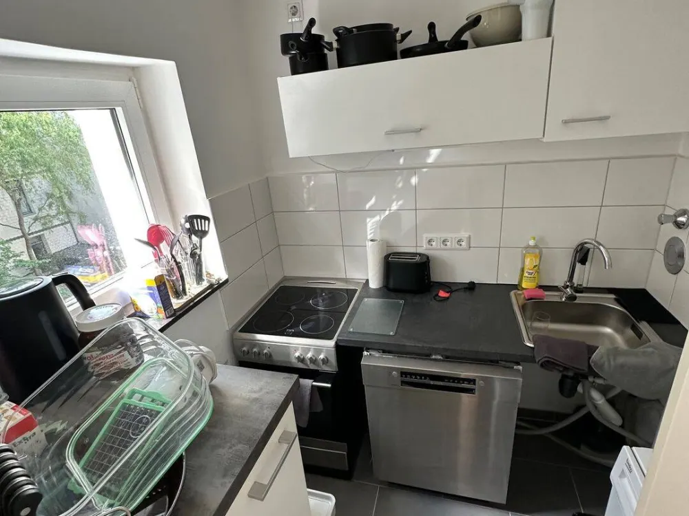 Charmante & frisch renovierte 1,5-Zimmer-Wohnung (ca. 32 m²) in der Südstadt (Marienstraße)