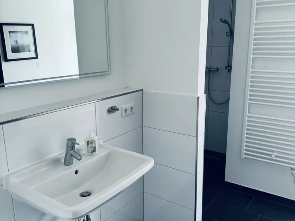 Moderner Neubau mit hochwertige Ausstattung