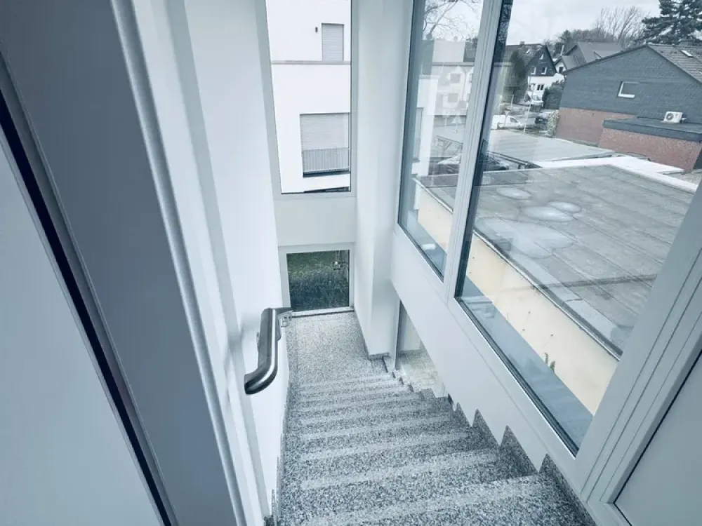 Moderner Neubau mit hochwertige Ausstattung