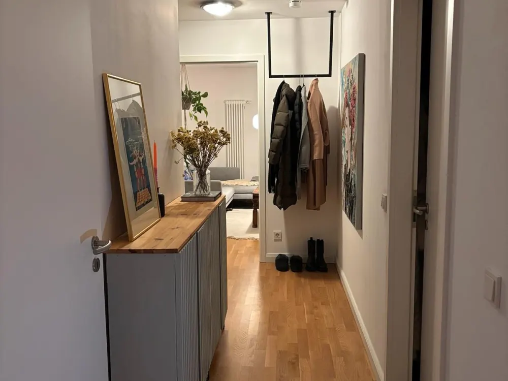 Untermiete ab 15. September: 2-Zimmer, 63 qm, Hoheluft
