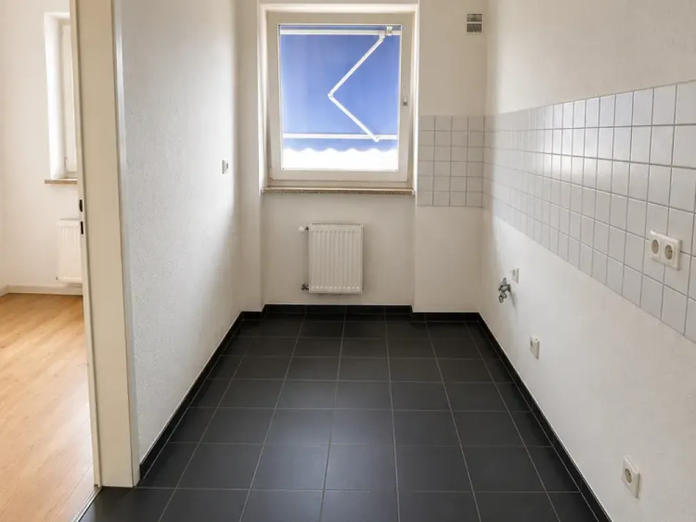 Lichtdurchflutete 3-Zimmer Wohnung mit nähe zum Stadtkern | 77m² | mit 2 BALKONEN