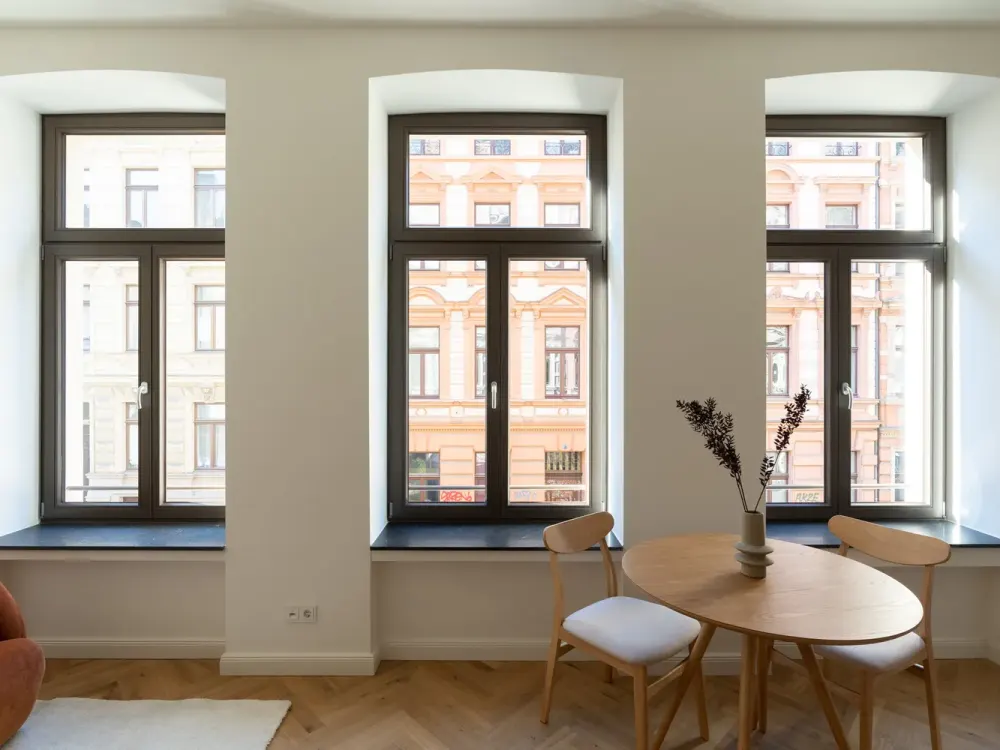 Kernsanierte 2-Zimmer Altbau-Wohnung