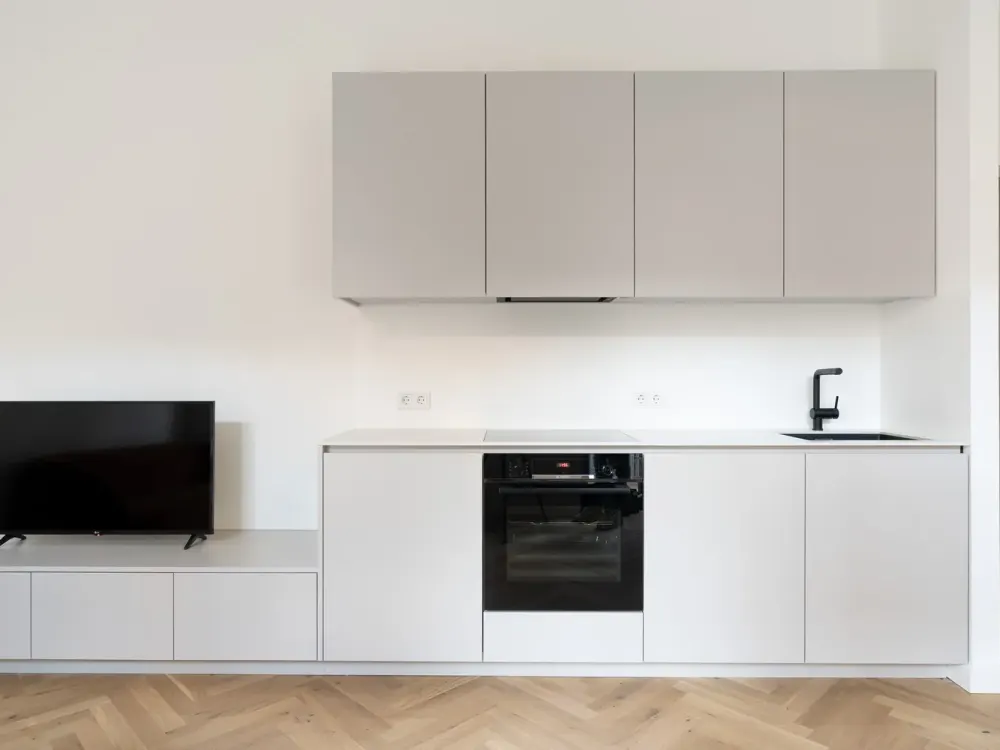 Kernsanierte 2-Zimmer Altbau-Wohnung