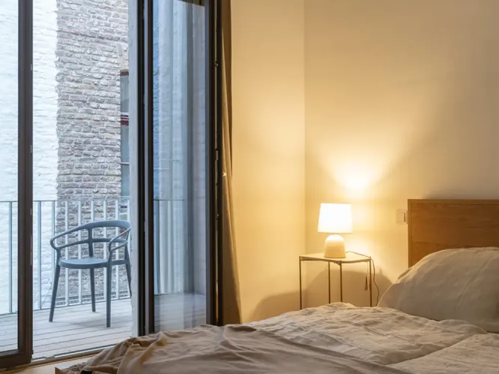 Kernsanierte 2-Zimmer Altbau-Wohnung
