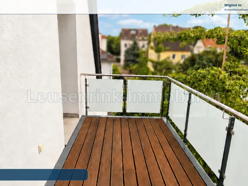 EXCLUSIVE MASIONETTE-WOHNUNG MIT SÜD-WEST BALKON IN BEVORZUGTER WOHNLAGE