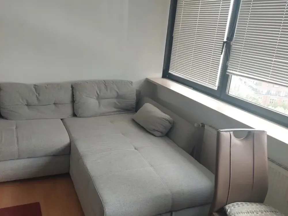 Möbliertes Apartment mit Weitblick im Mundsburg Tower, 38 m² | Furnished Apartment