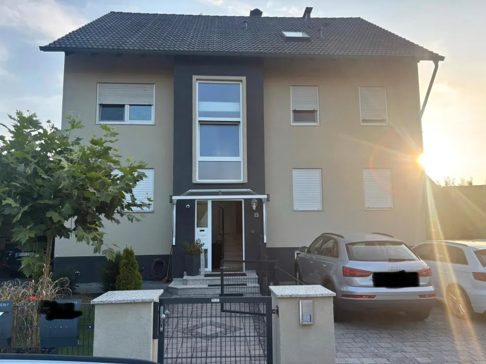 Exklusive 3-Zimmer-Wohnung mit Süd-West-Dachterrasse & Kamin