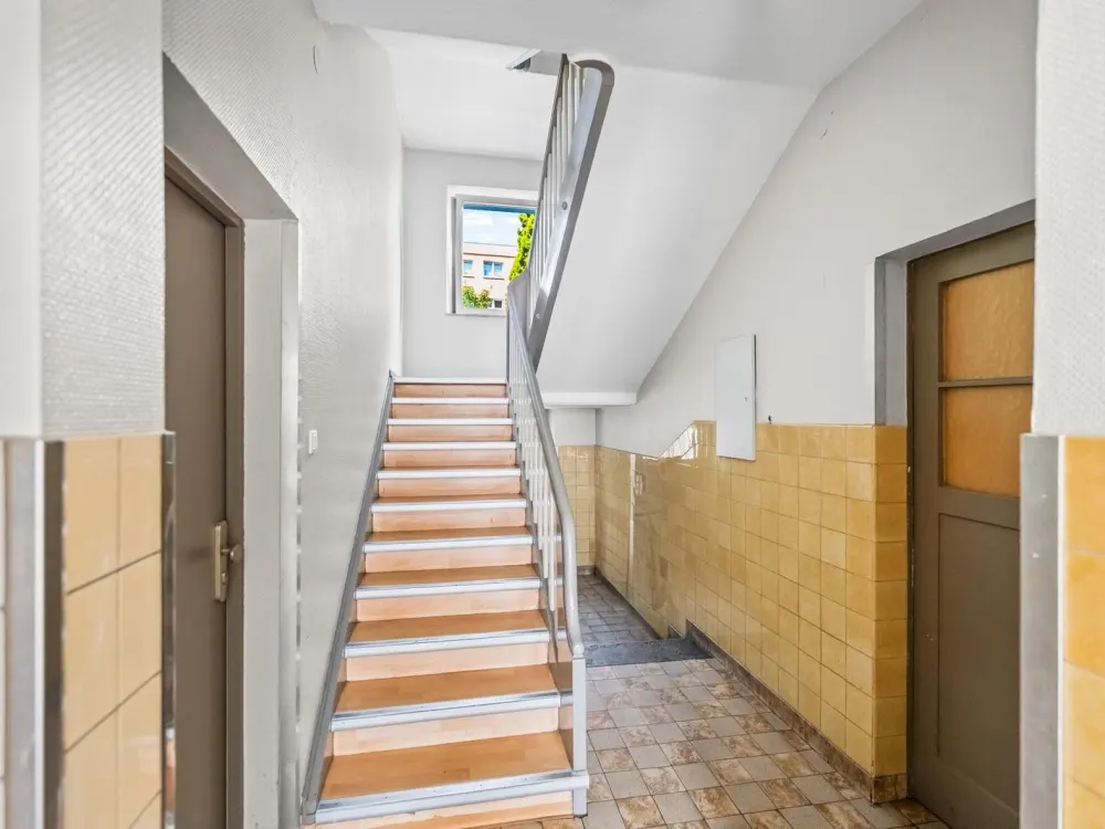 Moderne 2-Zimmer Wohnung in Großreuth bei Schweinau mit Einbauküche & Garage