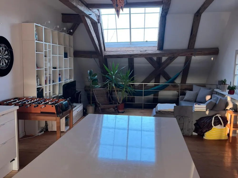 23sqm Room in Spacious Maisonette Apartment