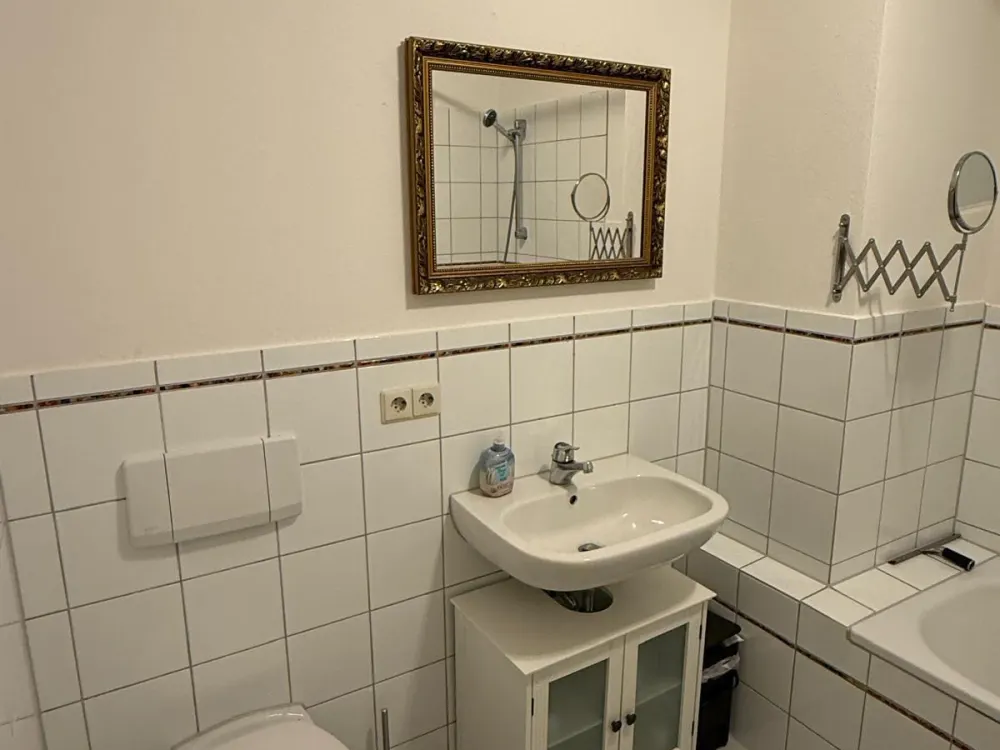 23sqm Room in Spacious Maisonette Apartment