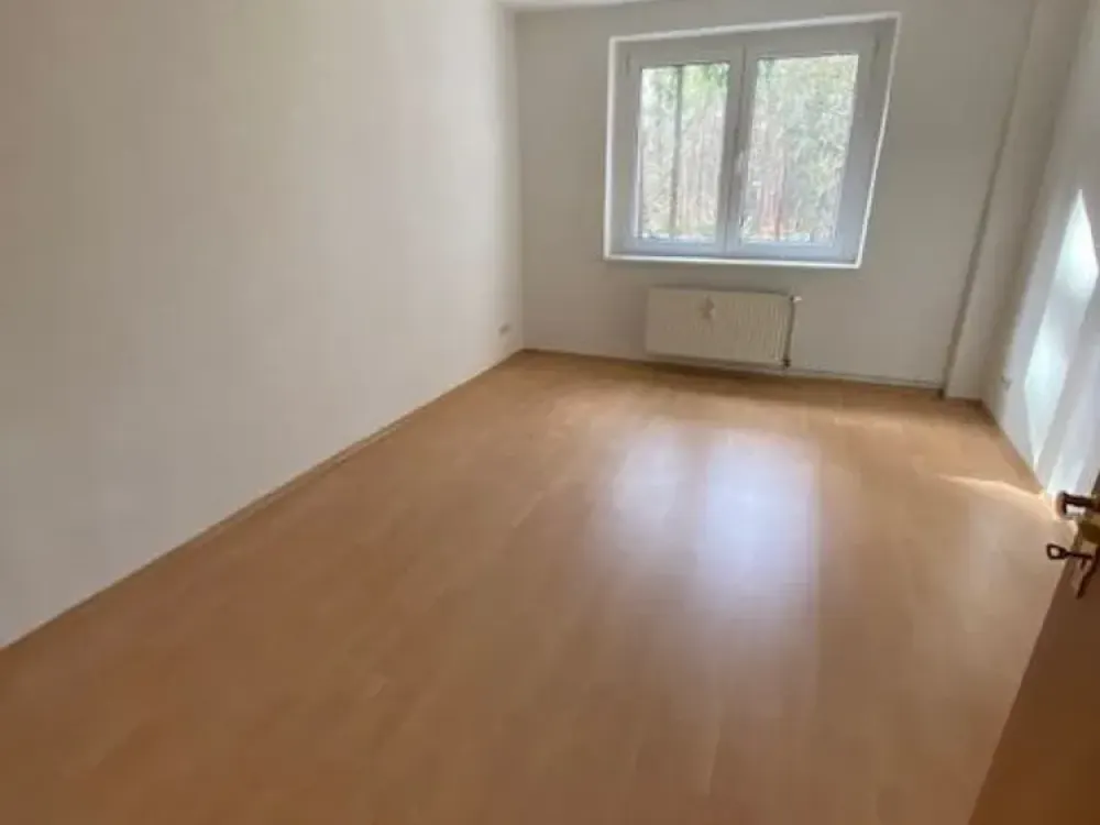 Beautiful 3-Room Apartment Idyllically Located in Greenery and Near the Baltic Sea