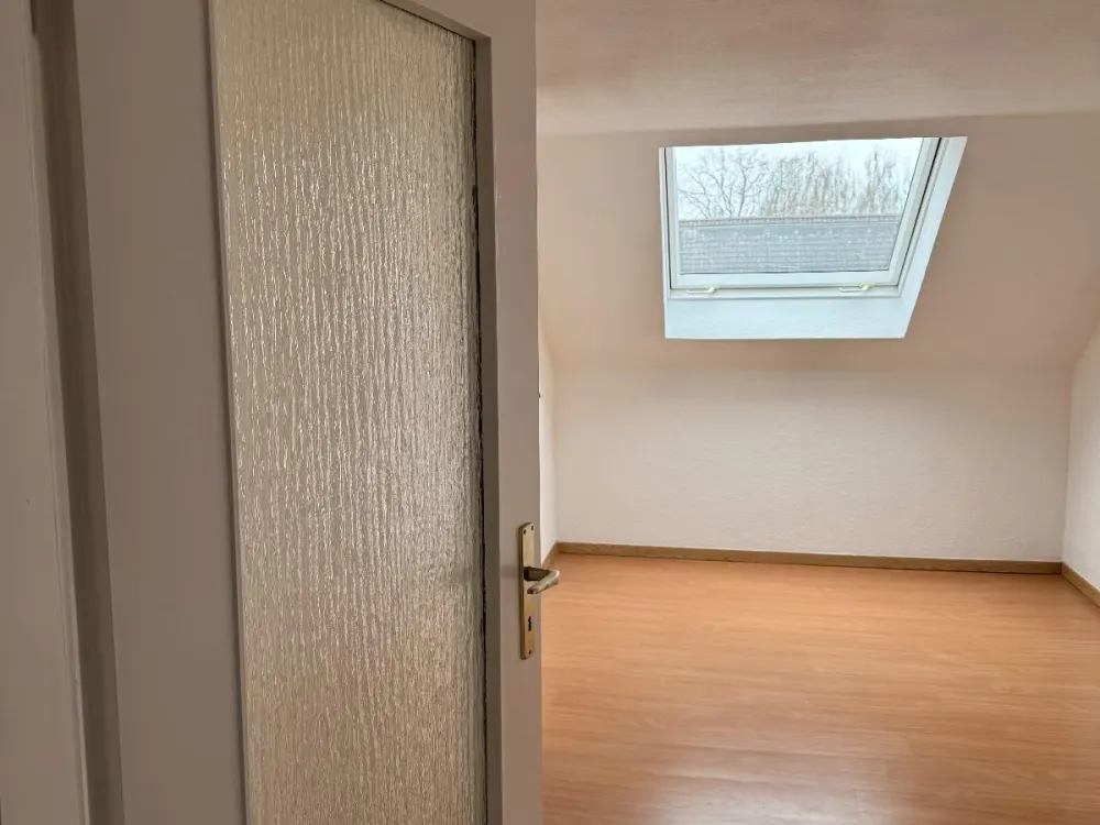 3 Zimmer Dachgeschoss- Wohnung in Hannover- Döhren