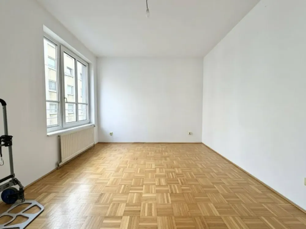 Zuhause mit 4 Zimmern in Düsseldorf