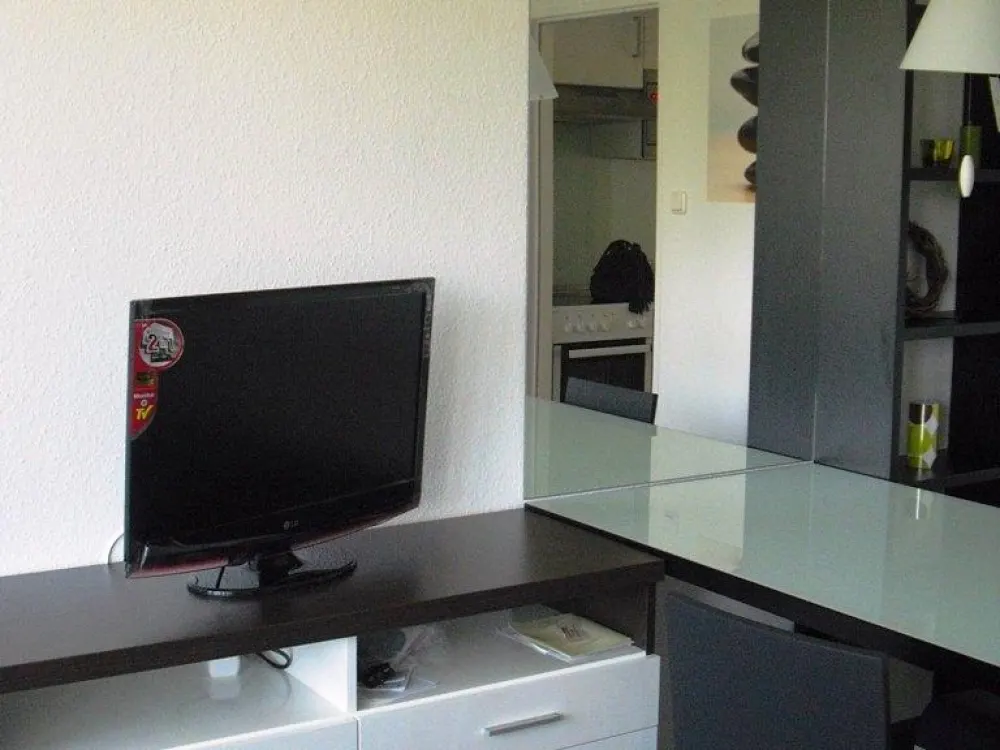 Starten Sie in Frankfurt mit Ihrem möblierten Apartment am Westhafen - Nähe HBF!