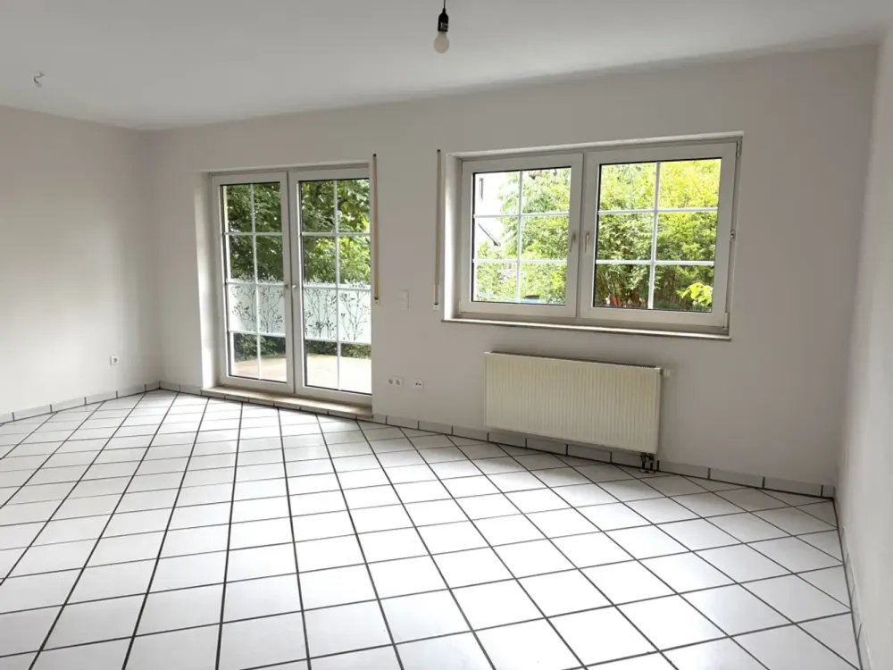 Charmante 2-Zimmer-Wohnung mit Terrasse und Balkon in ruhiger Wohnlage