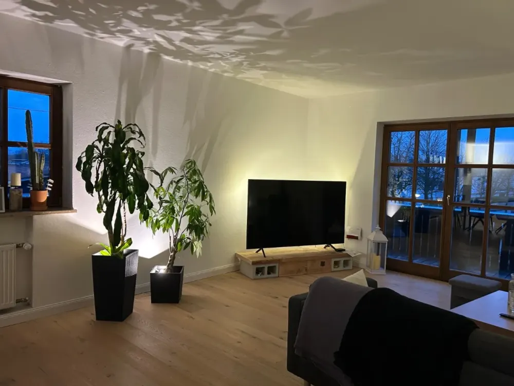 Großzügige Bel Etage mit 3 Balkonen Einbauküche und neuem Bad