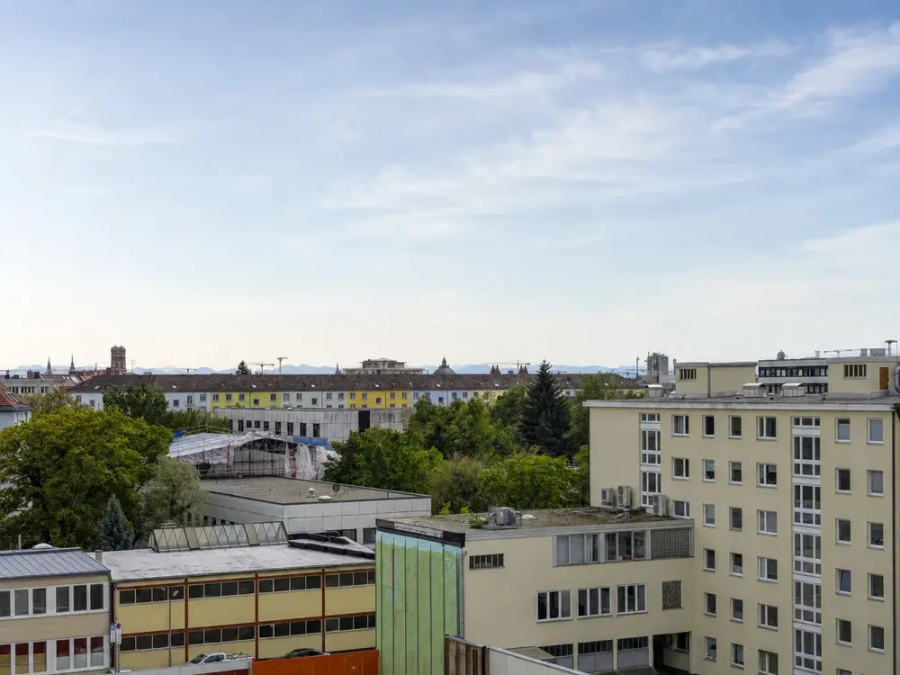 Morning sun on 40 m² roof terrace: 3-room new build apartment between Olympiapark and Nordbad (5.06)