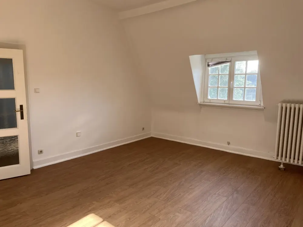 NO Shared Flats; 3-Room Apartment Between Zoo and Flora