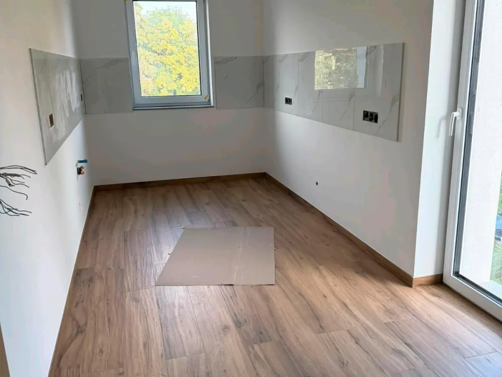 3-Raum-Wohnung, Erstbezug