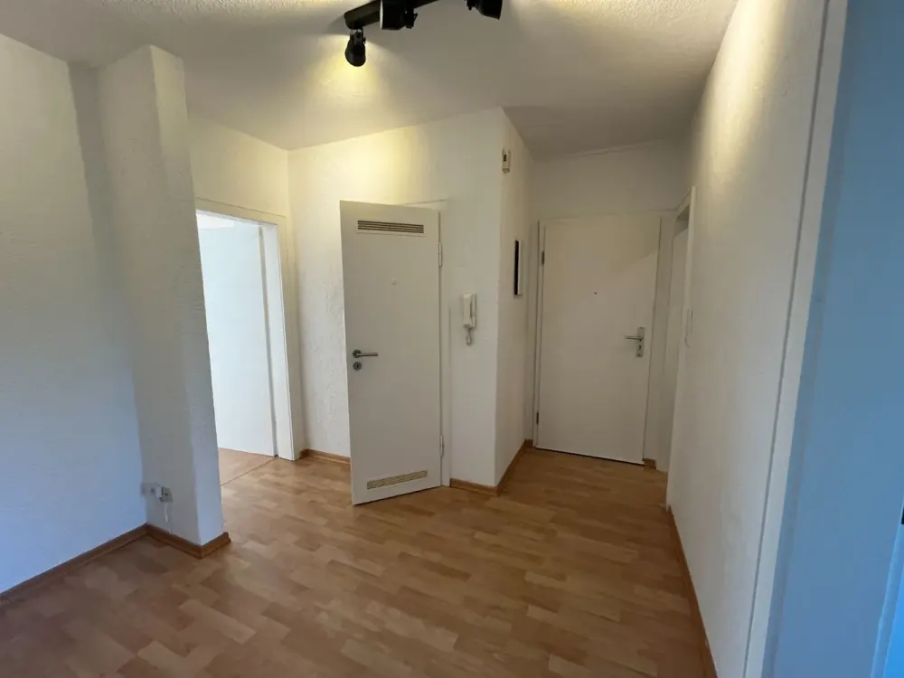 Schöne 3 ZKB Balkonwohnung mit Einbauküche und zwei Bädern in Hannover Misburg-Anderten!
