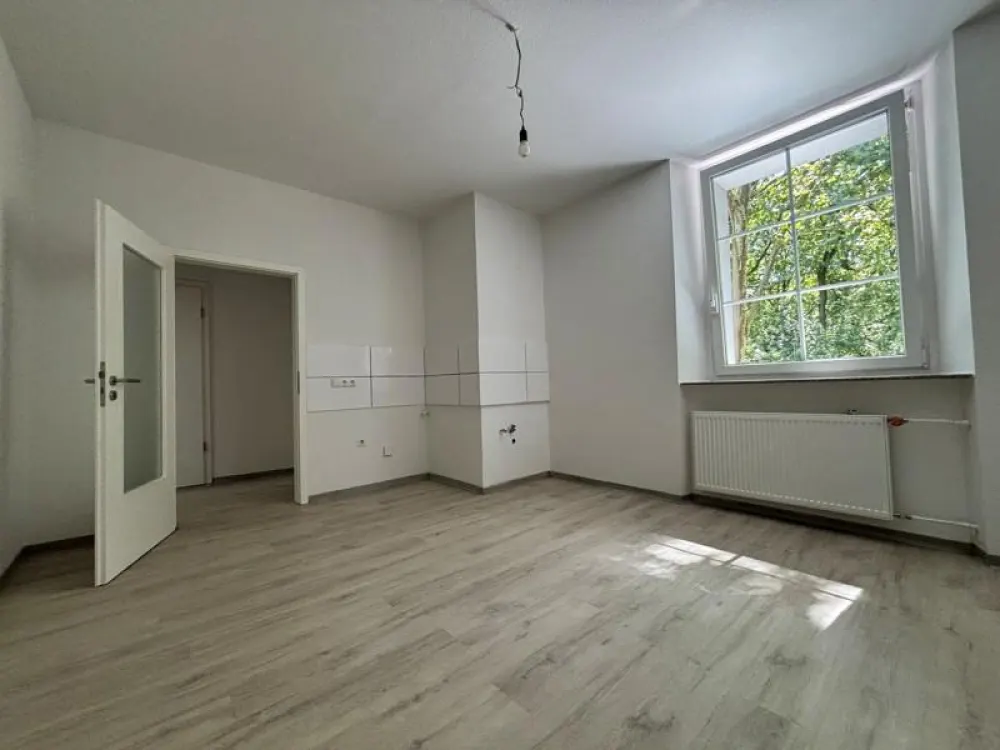 TOP renovierte 2-Zimmer Wohnung am Waldrand